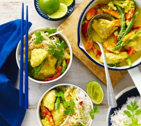 Yellow Jungle Chicken Curry